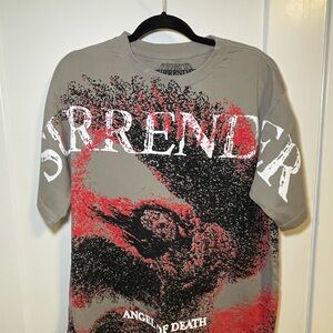 Surrender Angel of Death Graphic Tee in Gray and Red